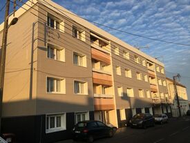 Appartements de la Fabrique, rue André Joseph Leglay, à proximité de l'école François Noel